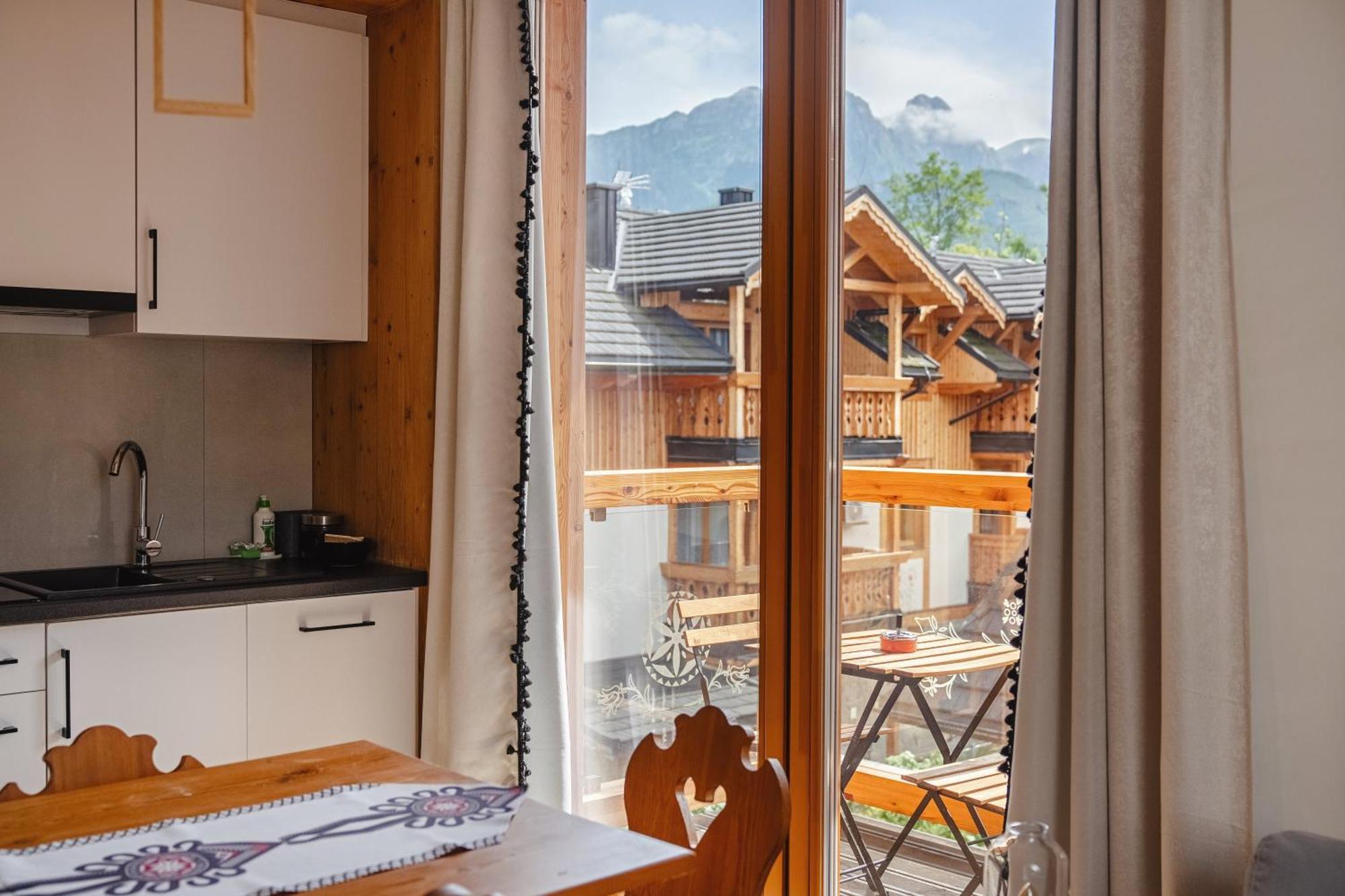 Mountain Shelter Apartments Zakopane Room photo